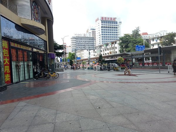 南宁兴宁民生金山广场市中心金山广场一房出租价格实惠出租房源真实