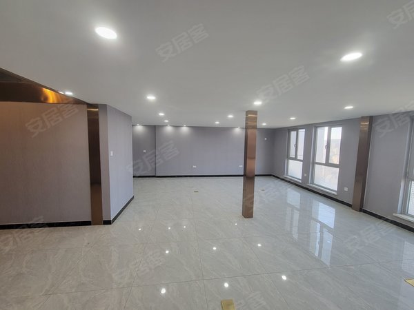 【多图】雁滩 名城广场 240平精装办公室 写字楼7000元出租-兰州58