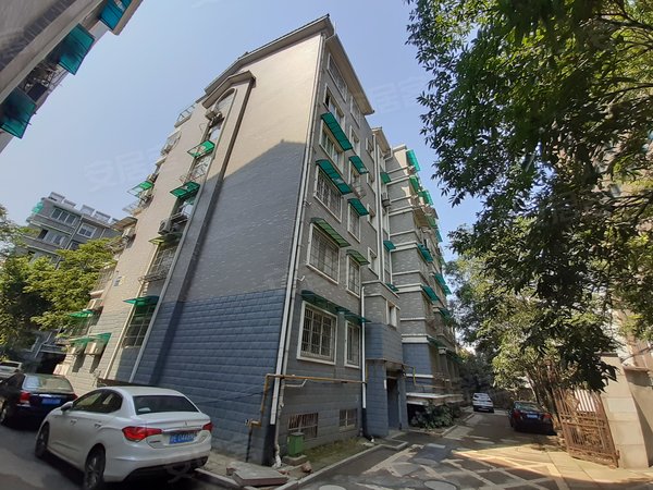 湖州小区 长兴小区 长兴市区小区 古城花园实景图 1/ 11  