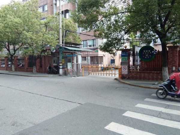 上海小区 宝山小区 顾村小区 泰和新城(3381弄1-92号) 实景图 1/ 8 &
