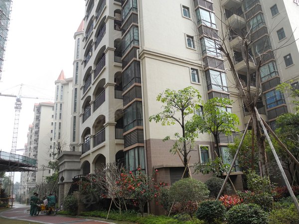 佛山小区 三水小区 三水北小区 > 雍翠新城  实景图 1/ 29  &