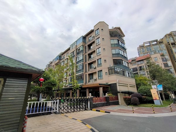 华达阳光新城 城区-江山市区-凝秀南路665号