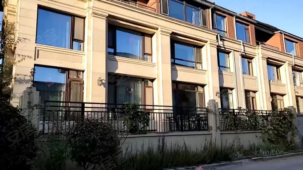 周边环境视频,华茂央府楼栋外景视频,小区路况配套设施视频-沈阳安居