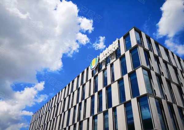 【多图】金桥9号12号线双地铁口 金海路(新奥广场)500精装带家具-上海