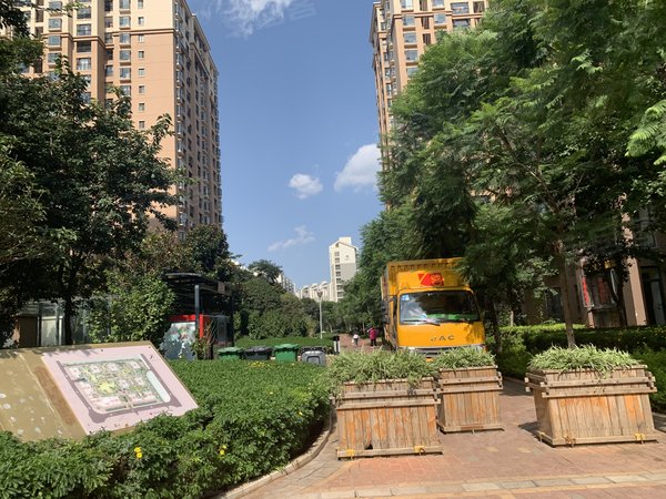 昆明小区 西山小区 大商汇小区 筑友双河湾德馨苑实景图 1/ 13 