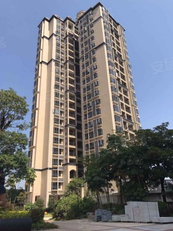 龙丰山语豪庭 全新毛坯房 双学位房 户型方正