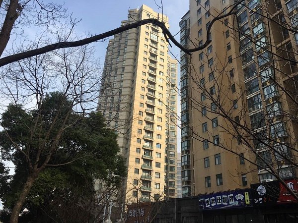 楼盘名景明商务大厦 地址虹口  凉城路/虹口足球场  汶水东路278号