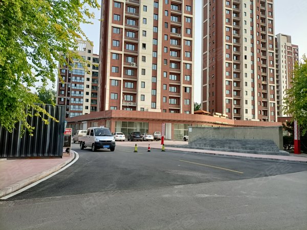 济宁小区 嘉祥小区 嘉祥城区小区 枫林湾实景图 1/ 10  