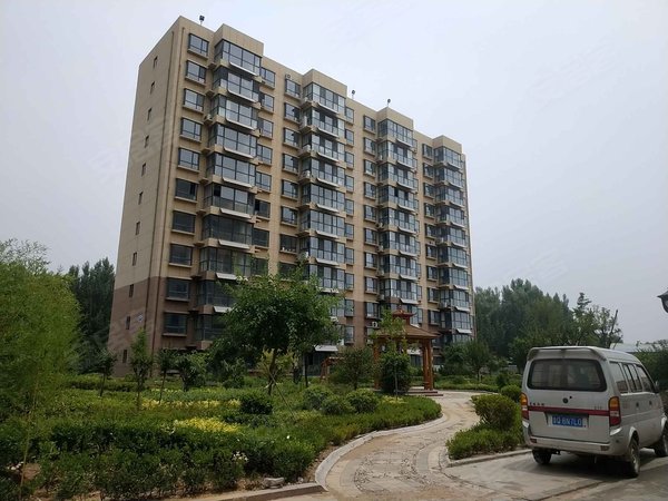 临沂小区 沂水小区 莲旺街小区 翡翠御园 实景图 1/ 13  