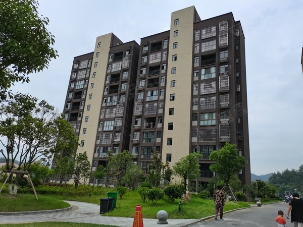 安庆小区 岳西小区 时代华联小区 紫薇山庄实景图 1/ 14  