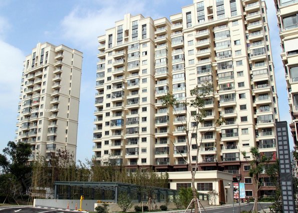 内江小区 资中小区 资中小区 > 滨河花园  实景图 1/ 5  