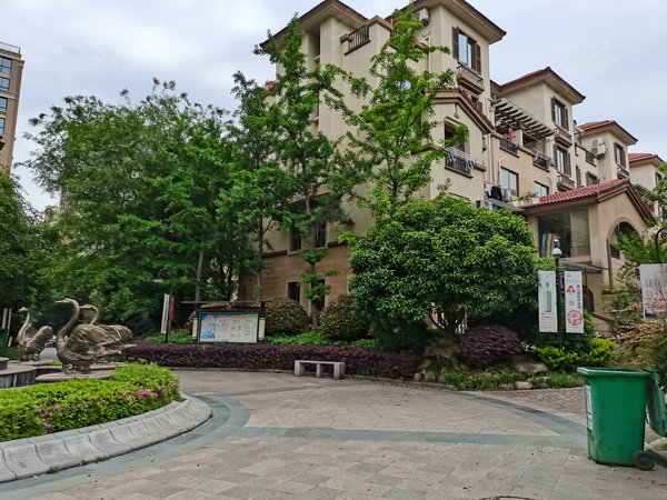 安庆小区 宜秀小区 光彩大市场小区 西湖绿洲城(三期)实景图 1/ 12 &