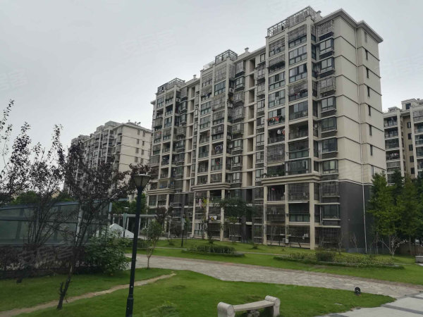 绿波景园,首付100万买上海70年产权住宅丨一