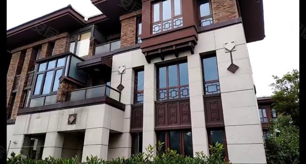 中信泰富朱家角新城鸿玺郡999弄青浦朱家角阁游路999弄