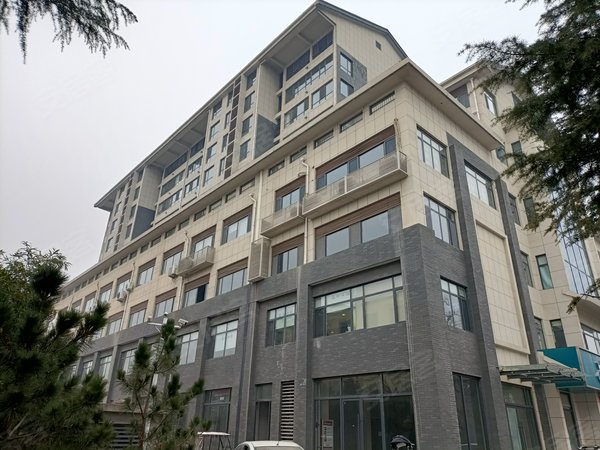 枣庄小区 台儿庄小区 城西区域小区 运河公馆实景图 1/ 4  