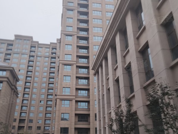 沧州小区 任丘市小区 油区小区 万锦新城实景图 1/ 12  