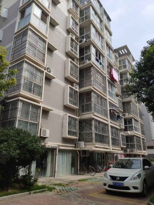 徐州小区 邳州小区 银杏大道小区 水杉御景实景图 1/ 12  &