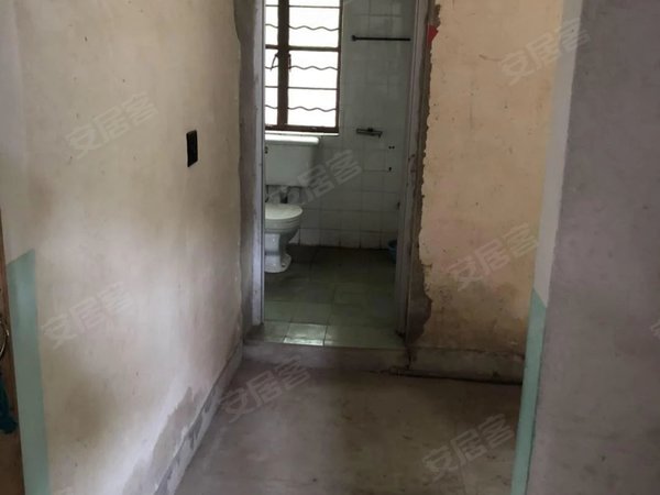 闻居路附近民房出租 可做宿舍 办公 整栋出租 合租实惠划算,浦东租房