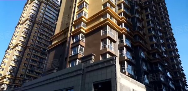 领秀紫晶城内部,周边环境视频,领秀紫晶城楼栋外景视频,小区路况配套