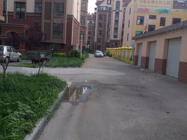 青岛小区 胶州小区 北关小区 > 金祥花园  实景图 1/ 14  &