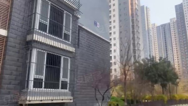 周边环境视频,玉龙小区楼栋外景视频,小区路况配套设施视频-石家庄