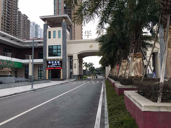 中山小区 沙溪小区 厚山广场小区 华发四季实景图 1/ 21  &