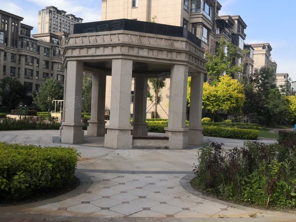 哈尔滨小区 松北小区 松北新区小区 钻石湾实景图 1/ 16  &