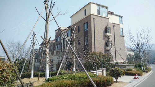 青岛小区 市北小区 浮山后小区 香山美墅实景图 1/ 30  