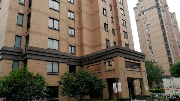 新凯城银杏苑 松江-泗泾-城鸿路222弄