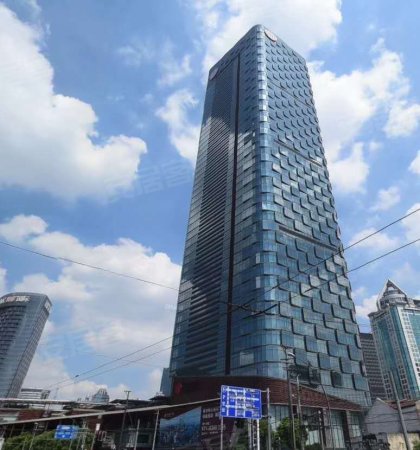 中信广场!业主直租!四川北路双地铁!现房!精装修带家具