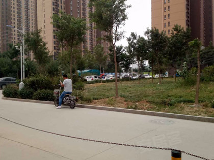 西仰陵人口_西仰陵小区美女