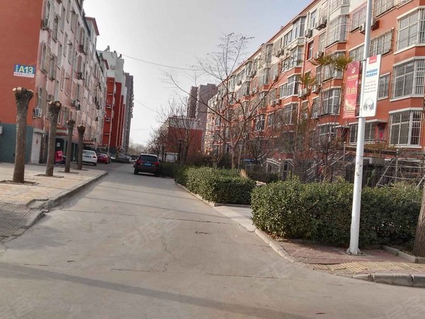 保定小区 满城小区 惠友购物小区 西山花园 实景图 1/ 30  &