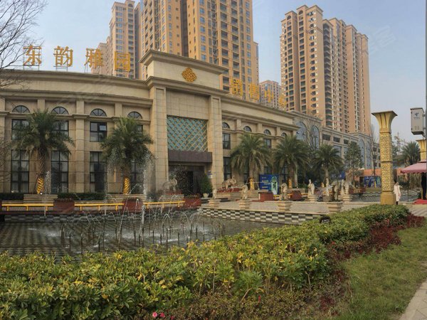 成都小区 龙泉驿小区 西河小区 东韵雅园 实景图 1/ 4  