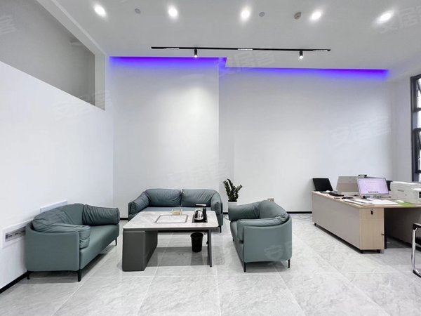 【多图】丨万彩城办公室出租丨昆明loft豪华工作室丨电梯口丨-昆明58