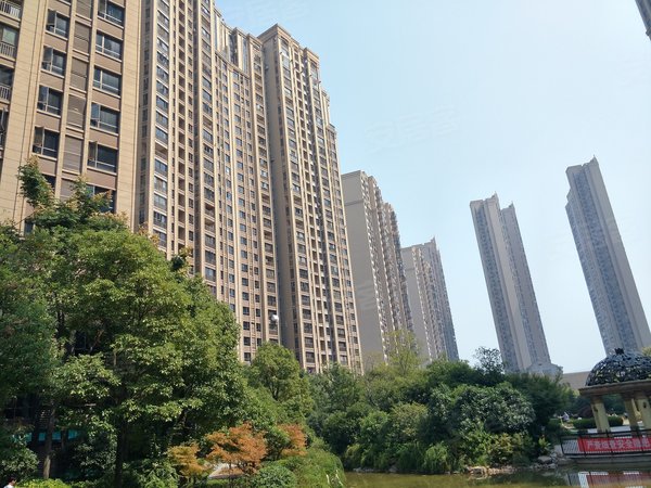 世茂铂翠湾(一期)