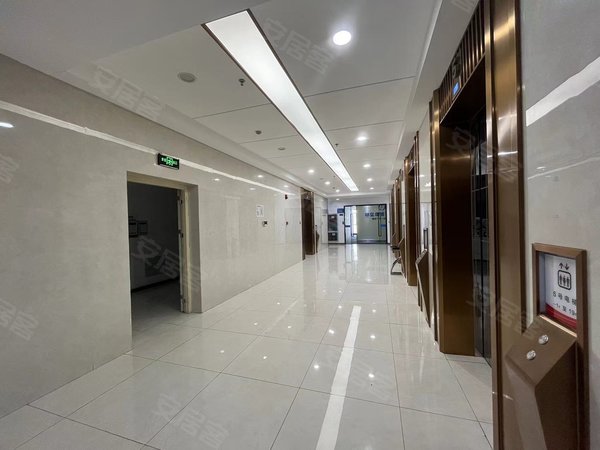 查看全部图片(8张)楼盘宏泰大厦在租房源贴4个在租房源在售房源贴暂无