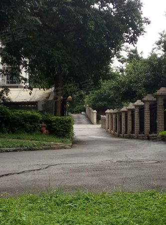 琶洲海港花园,广州市笋盘,低总价,送全屋家具,可落户,有学位