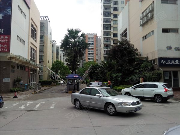 珠海小区 香洲区小区 唐家湾小区 > 美丽湾  实景图 1/ 30  &