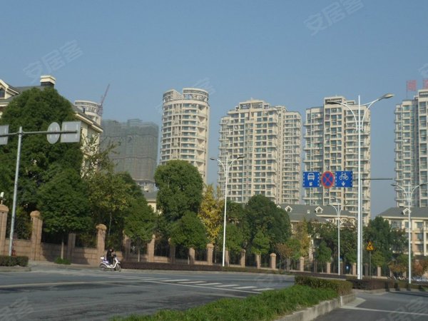 杭州小区 萧山小区 北干小区 > 绿都湖滨花园  实景图 1/ 30 