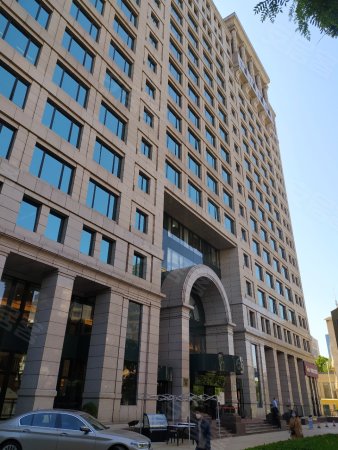 南礼士路建威大厦新出整层2000平精装可改造国庆期间随时看房