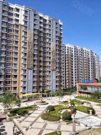 天茂城中央 楼王 全天采光 视野非常好 精装 拎包入住-刘铁店铺-长春