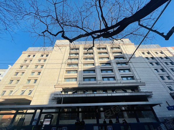 实拍华远大厦精装修带部分家具年底特价随时看房