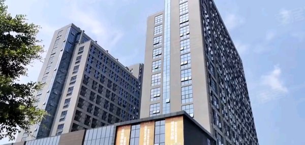 联合广场 花都-狮岭-宝峰南路6-11号