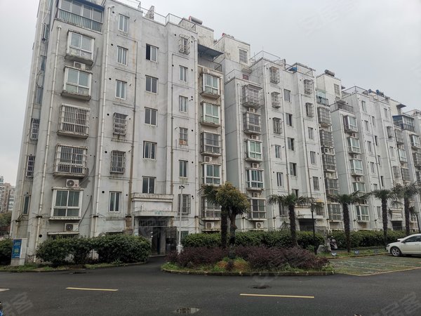 蓝领公寓小区