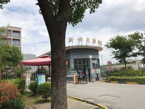 常熟东南开发区 新世纪绿树湾有房出租 可分组 可整租