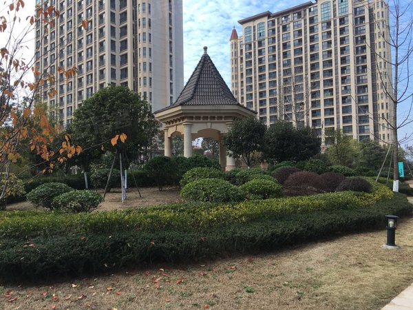 云南城投汀兰湖,温泉大道8号-南昌云南城投汀兰湖