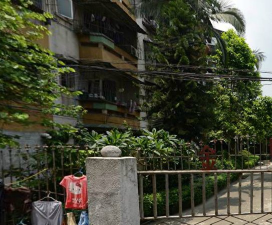 广州小区 越秀小区 麓湖小区 金贵村 实景图 1/ 5  