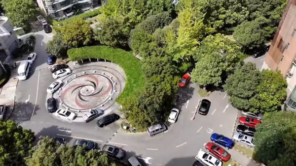 阳明花园广场(二期)楼栋外景视频,小区路况配套设施视频-上海安居客