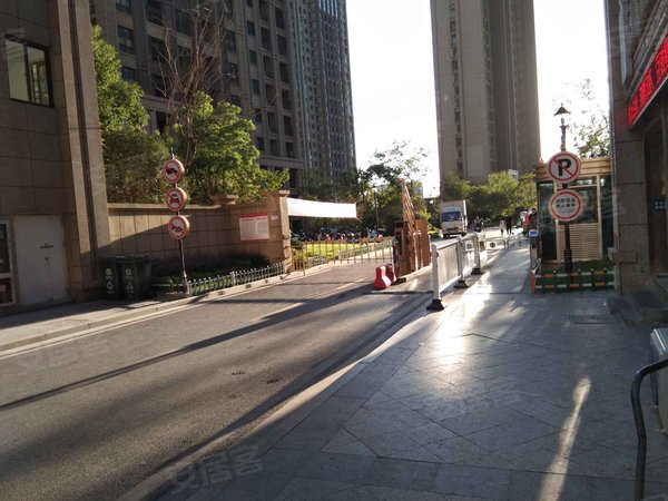 合肥小区 肥东小区 肥东新城小区 禹洲中央广场(c区) 实景图 1/ 15 &