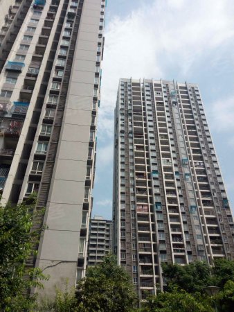 轻轨站旁光华可乐小镇精装精装大2房变3房带